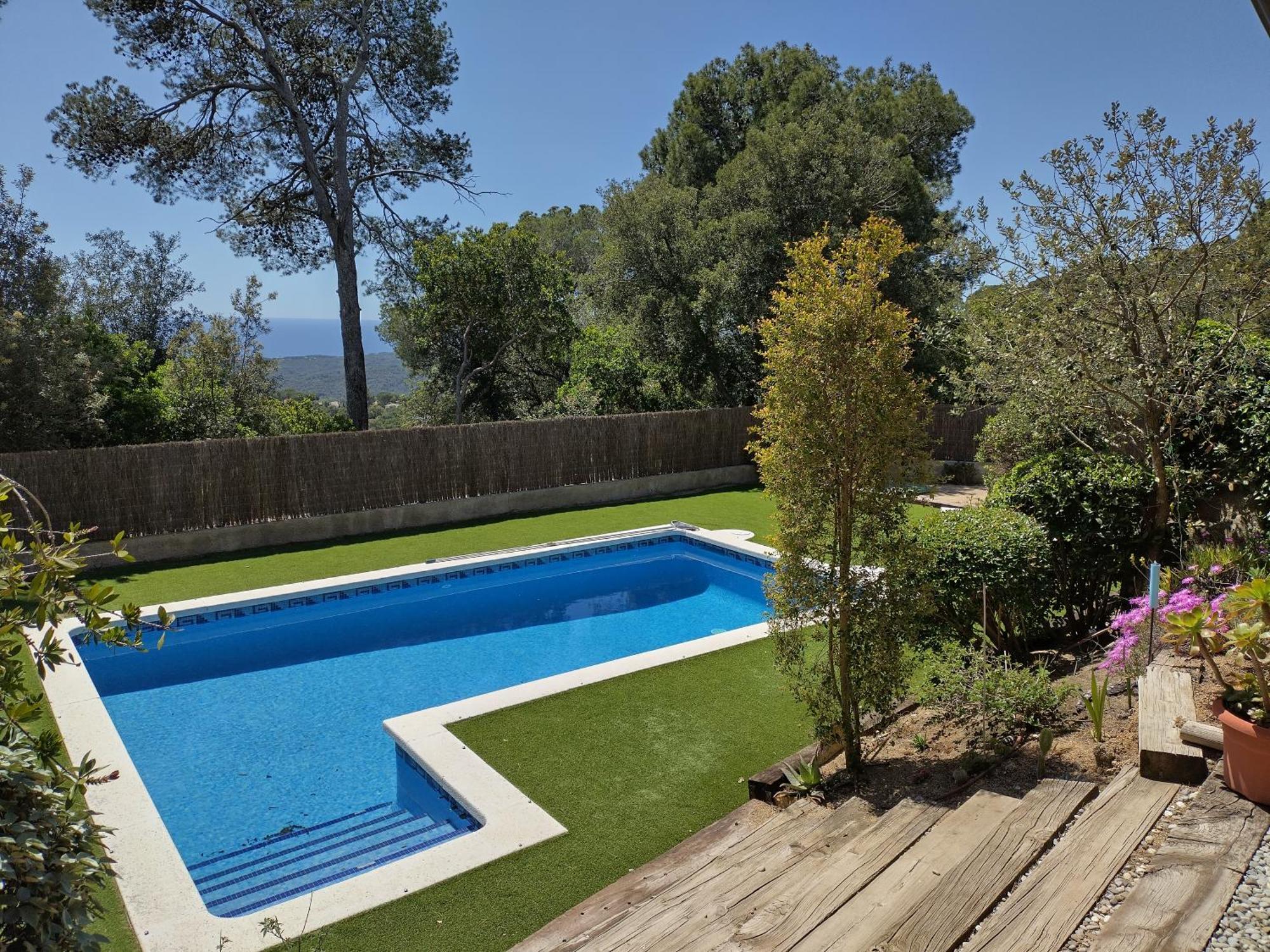 فيلا Casa Feliz Sant Cebrià de Vallalta المظهر الخارجي الصورة